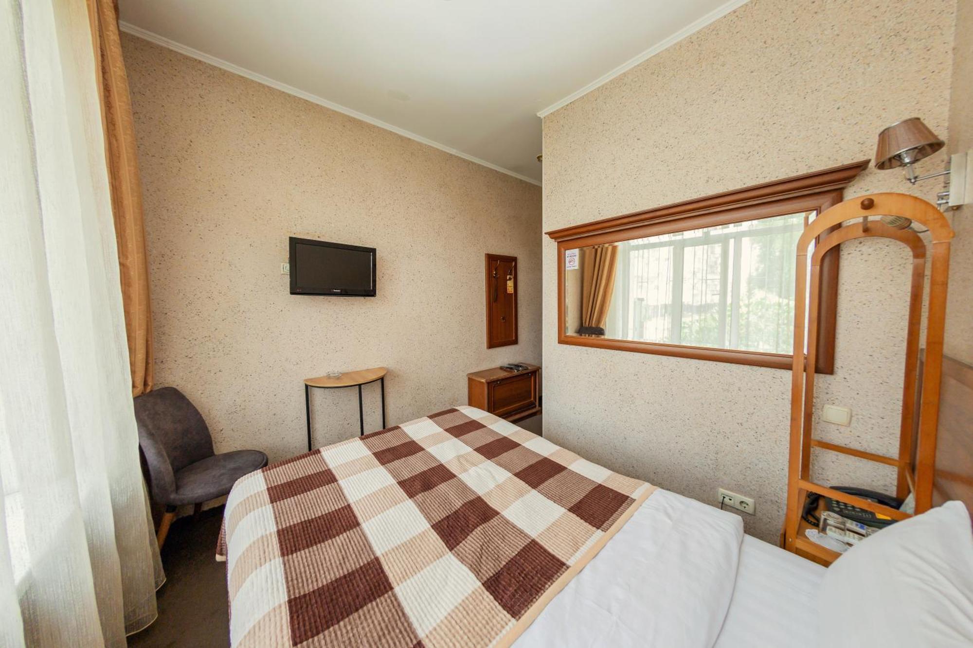 Ajour Hotel Alma-Ata Buitenkant foto