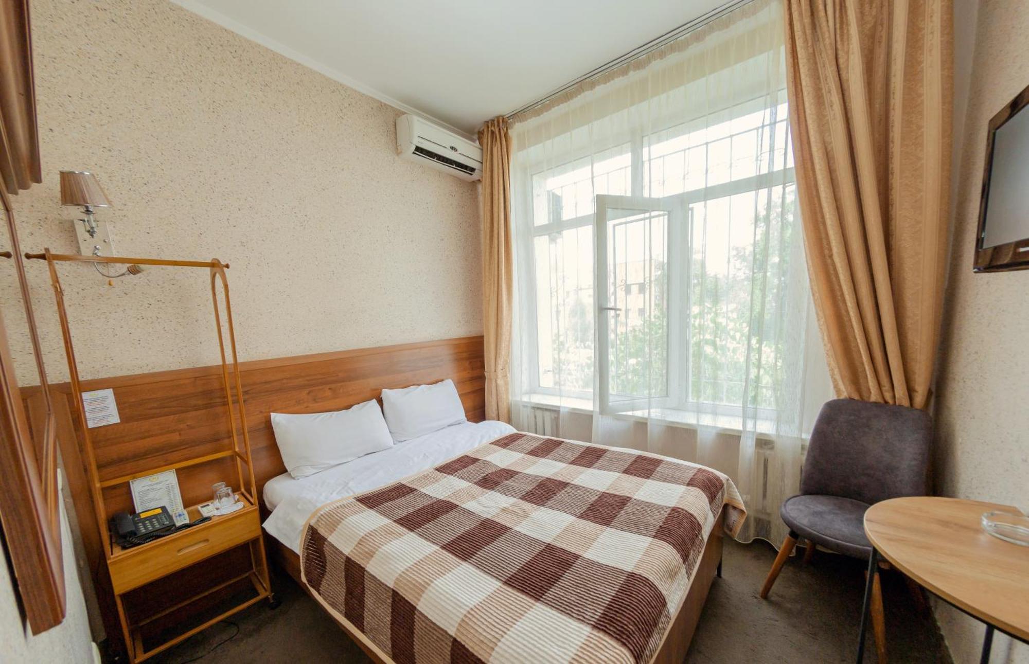 Ajour Hotel Alma-Ata Buitenkant foto