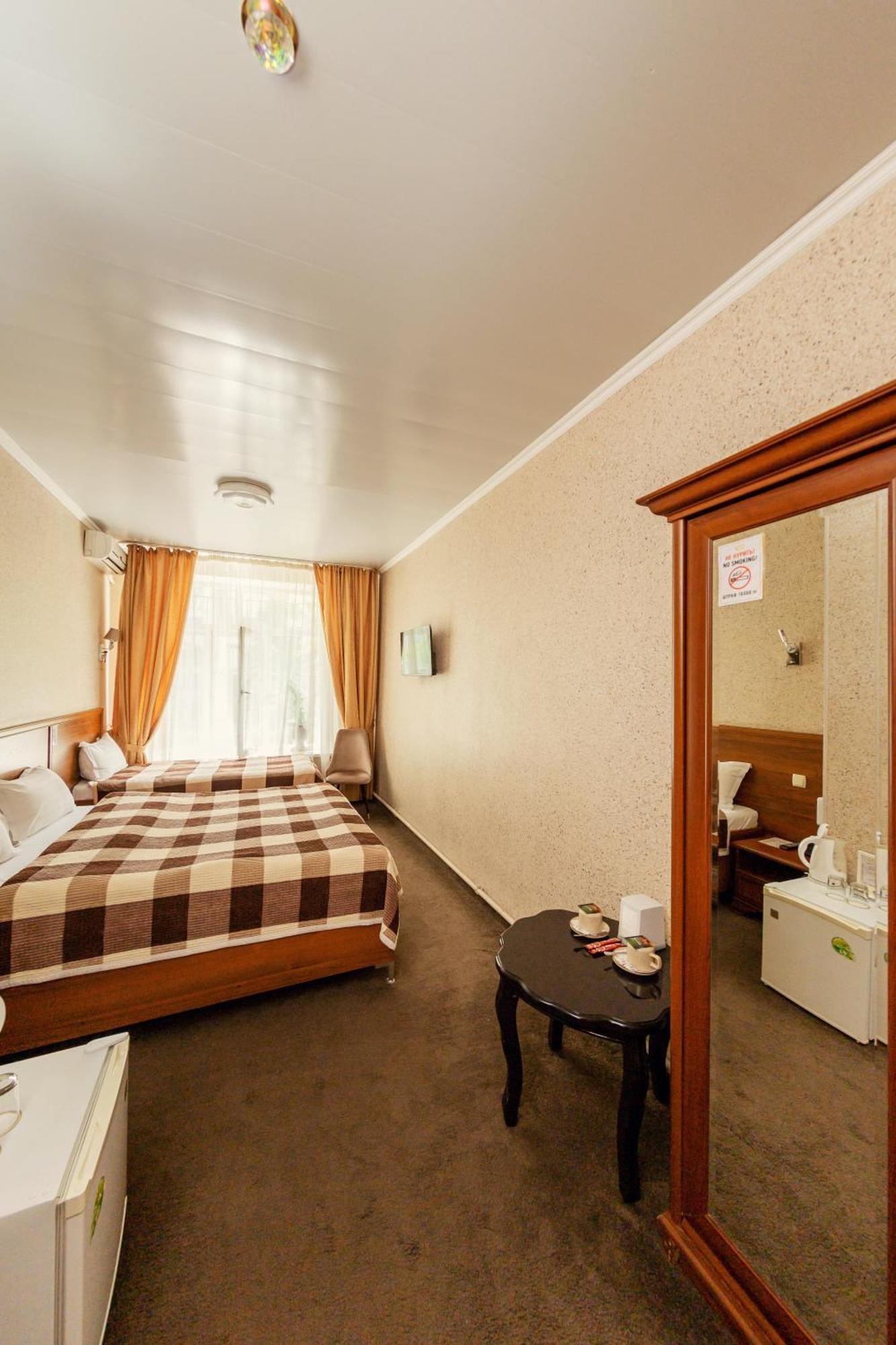 Ajour Hotel Alma-Ata Buitenkant foto