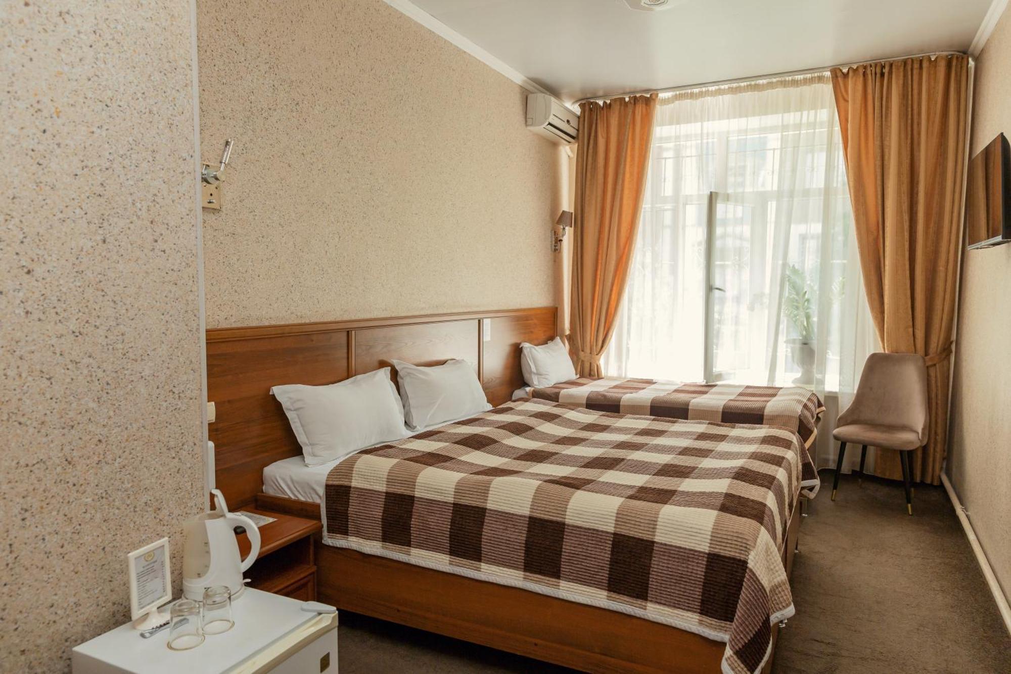 Ajour Hotel Alma-Ata Buitenkant foto